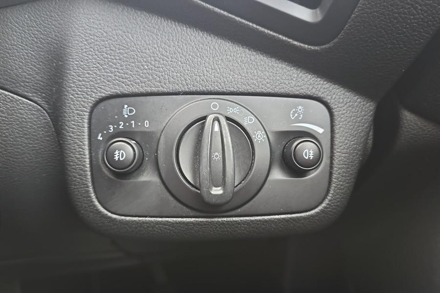 Ford C-MAX Photo autoimg-7d77f55d11d19adb88af938582132032098afc0e.jpg