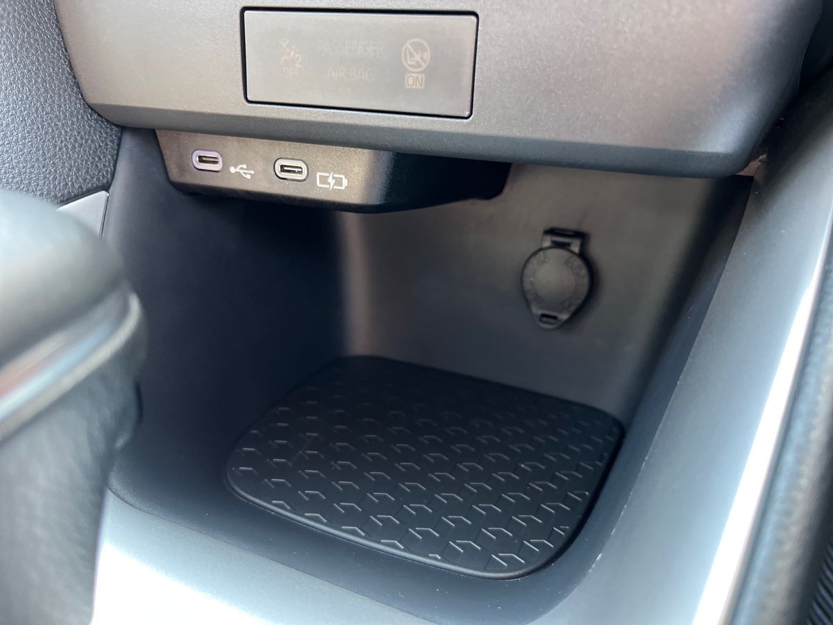 Toyota Yaris Photo 34