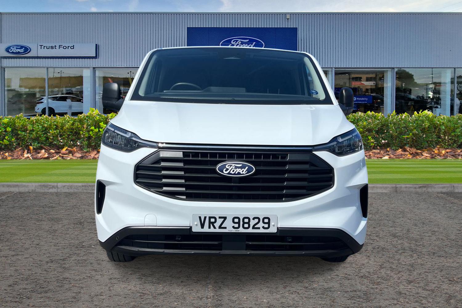Ford Transit Custom Photo 10