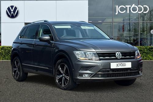 VOLKSWAGEN Tiguan 2.0 TDI SE Navigation SUV 5dr Diesel Manual 4Motion Euro 6 (s/s) (150 ps)