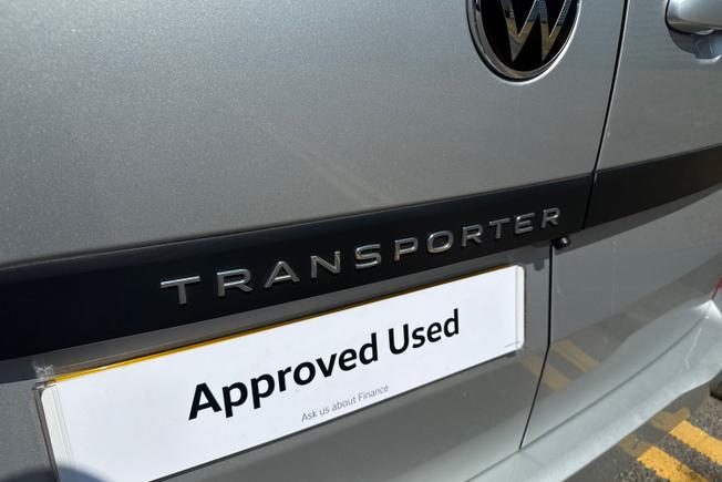 VOLKSWAGEN Transporter Photo 32