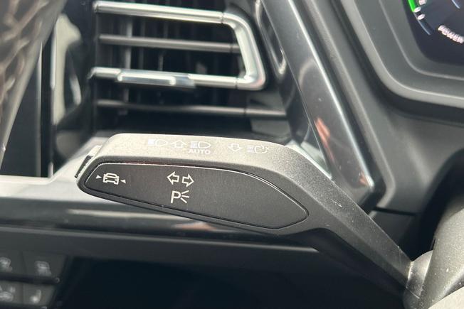 AUDI Q4 E-Tron Photo 49