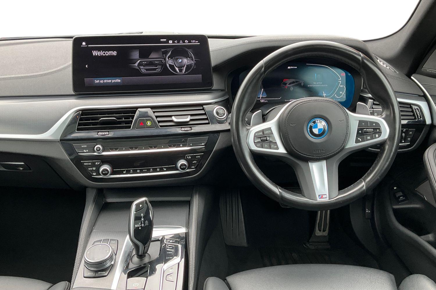BMW 5 SERIES Photo 10