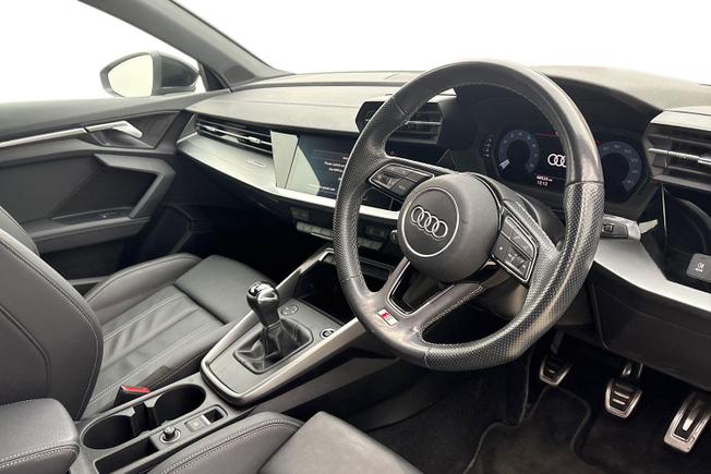 AUDI A3 Photo 6