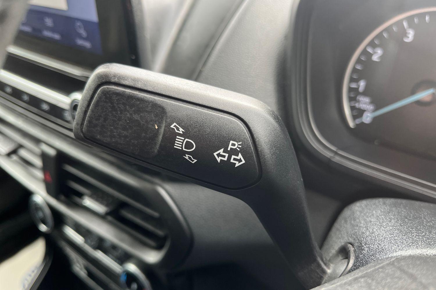 Ford ECOSPORT Photo 13