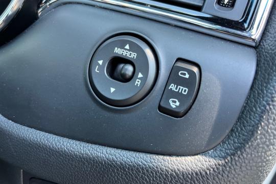 Kia Ceed Photo autoimg-7d9073bc9e327be358bebb5a7c9f1223e536b7da.jpg