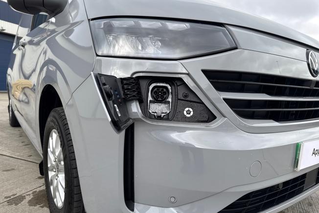 Volkswagen E-Transporter Photo 47