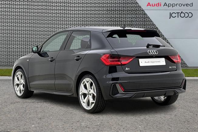AUDI A1 Photo 3