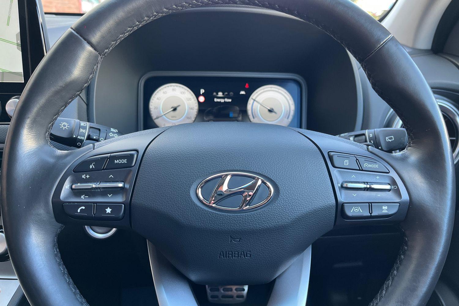 Hyundai KONA Photo 11