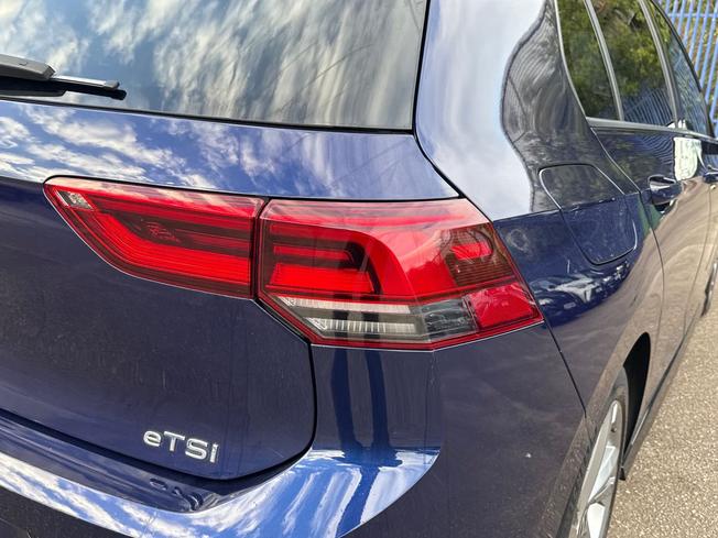 VOLKSWAGEN Golf Photo 18