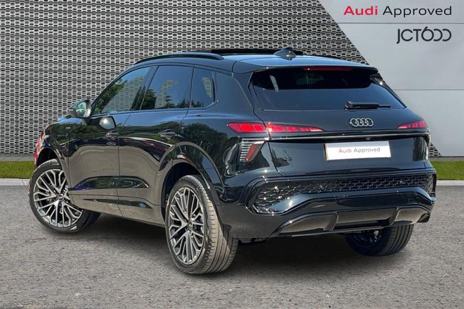 Audi Q3 Photo 3