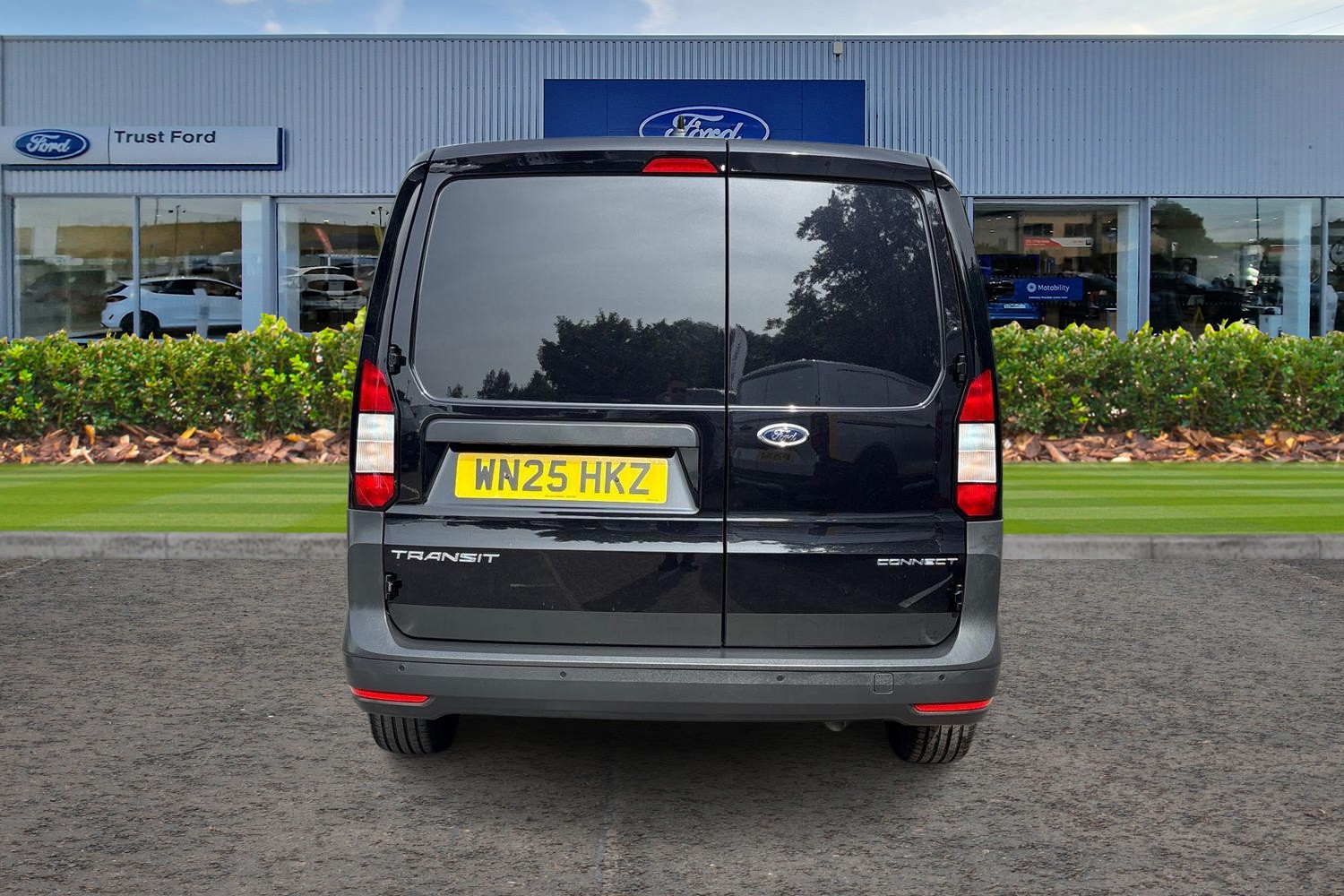 Ford TRANSIT CONNECT Photo 12