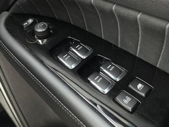 KGM Rexton Photo 42
