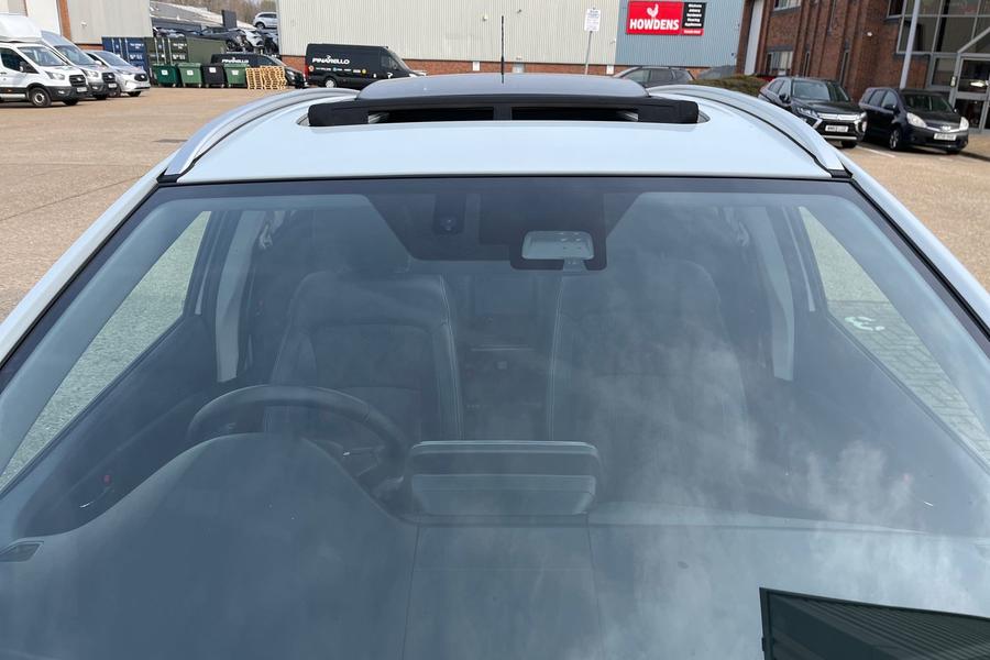 Suzuki S-Cross Photo autoimg-7db918ff071a2777e6caab99c50fda436cc87303.jpg