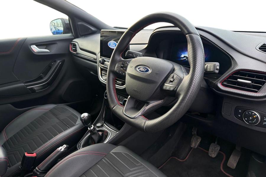 Ford PUMA Photo autoimg-7dbe767afeb36360ae5c3e9da846be626f2c6d40.jpg