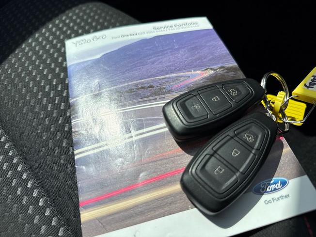 FORD Focus Photo 40