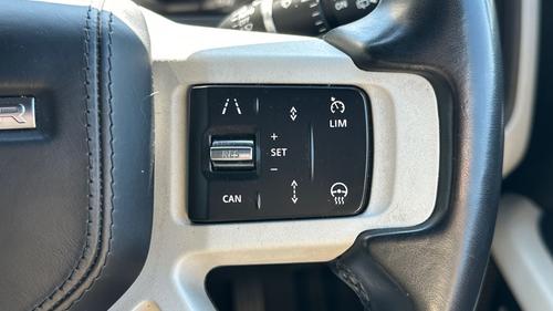 Land Rover Defender Photo autoimg-7dbee12252b3015312aef4df4a2835a938a02a49.jpg