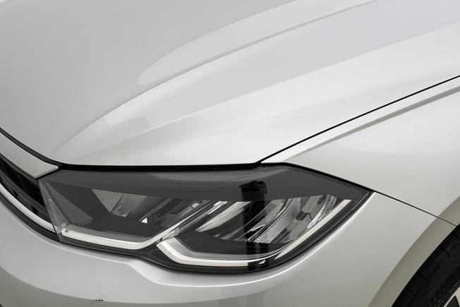 VOLKSWAGEN Polo Photo 19