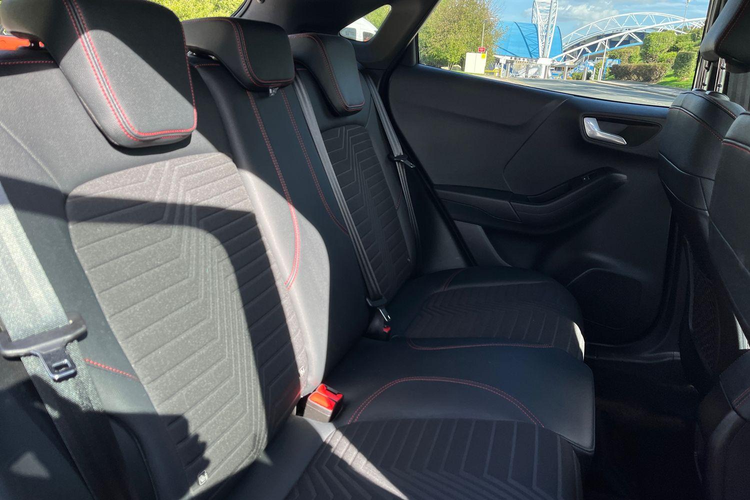 Ford Puma Photo 36