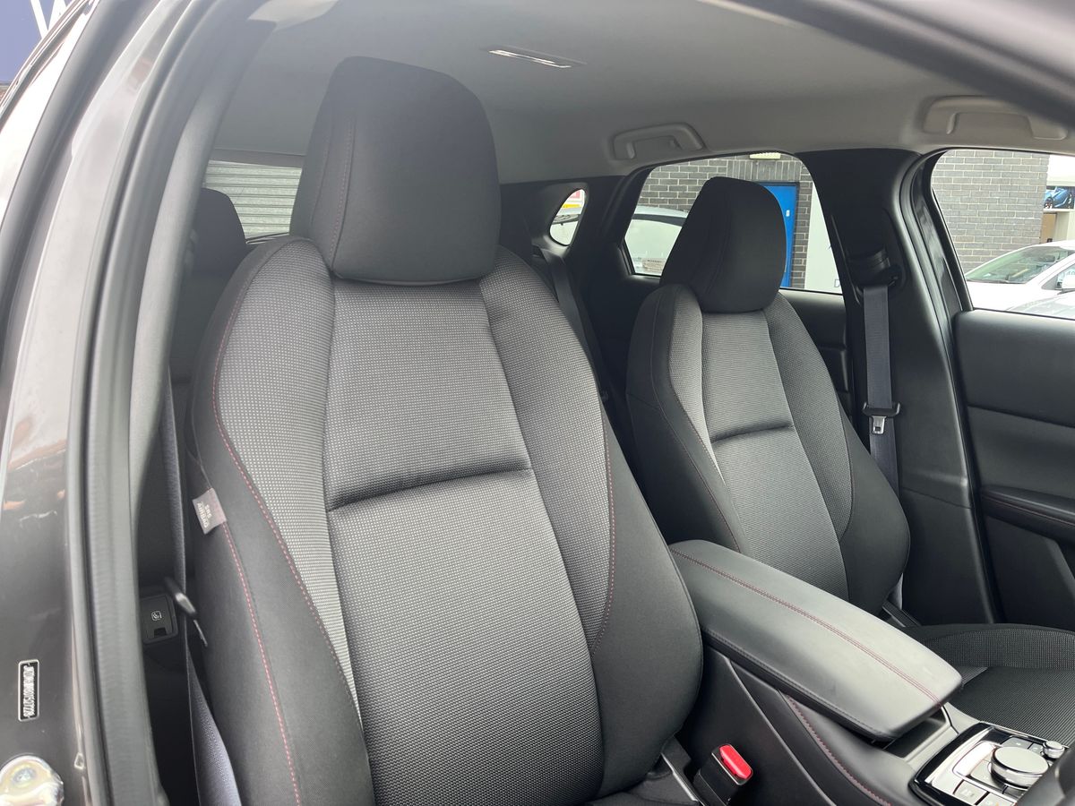 Mazda CX-30 Photo 24