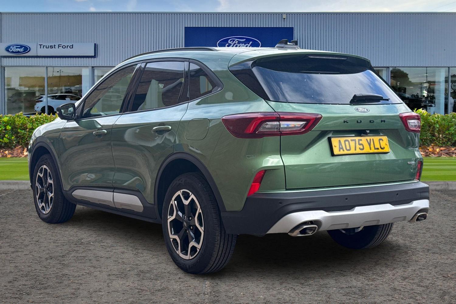 Ford KUGA Photo 1
