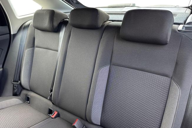 VOLKSWAGEN Taigo Photo 9