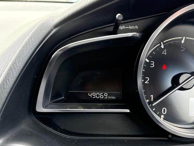 MAZDA Mazda2 Photo 15