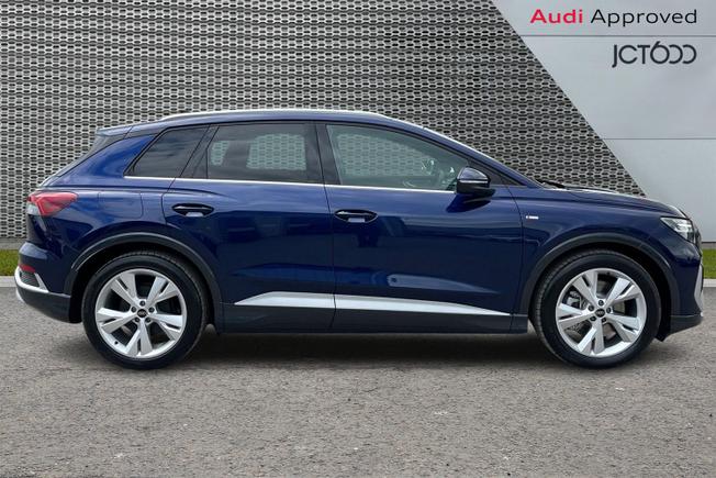 AUDI Q4 E-Tron Photo 4