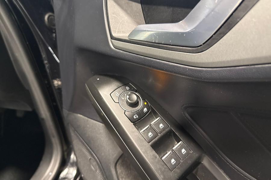 Ford FOCUS Photo autoimg-7dd1722e12b0762e98815fde17ca84bcf2987512.jpg