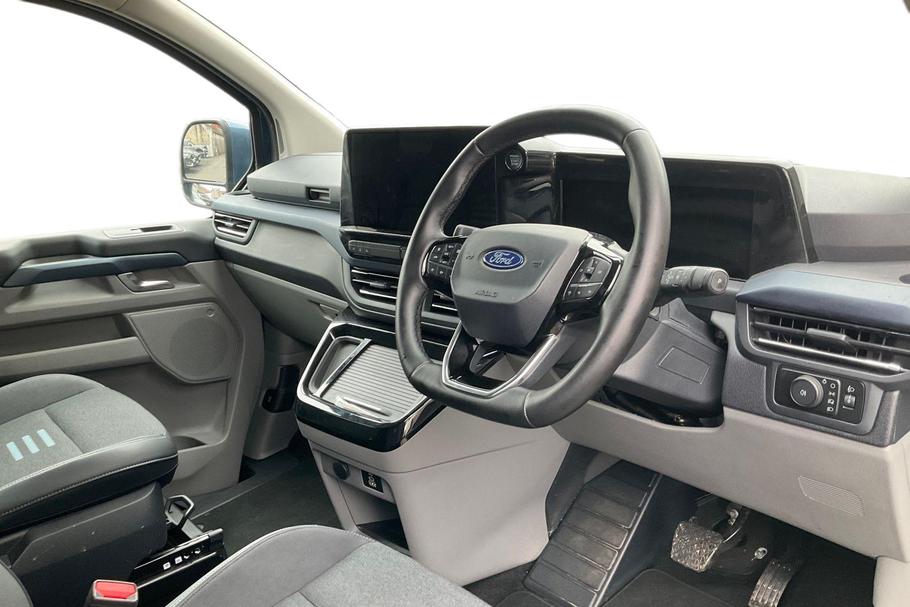 Used FORD TOURNEO CUSTOM WO74ARX 13