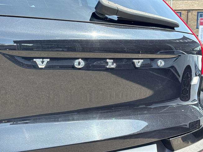 VOLVO Xc40 Photo 28