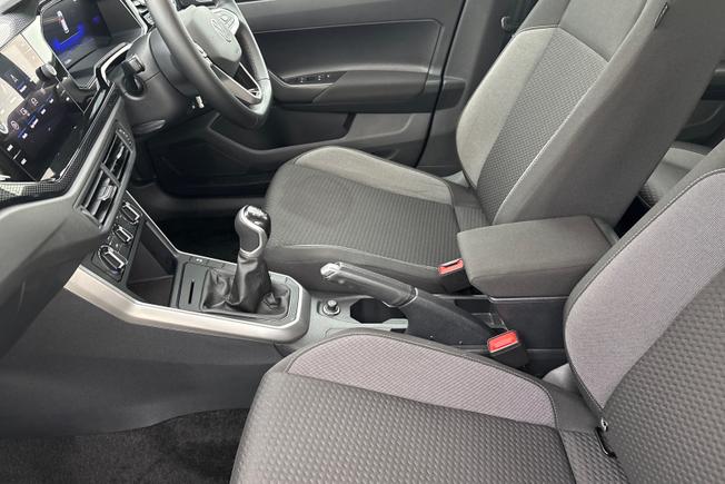 VOLKSWAGEN Polo Photo 28