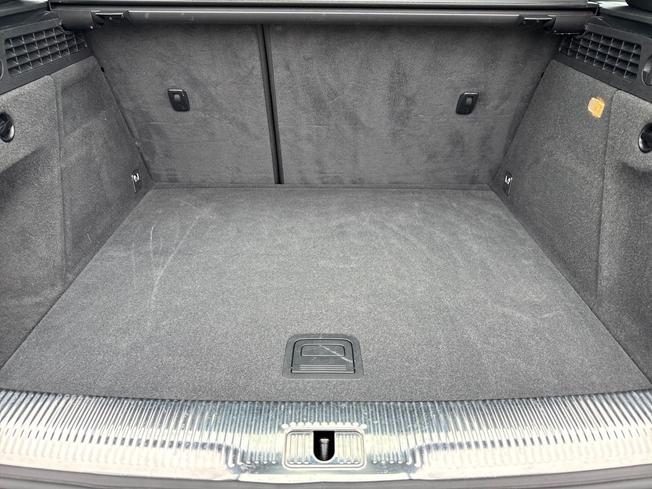 Audi Q3 Photo 12