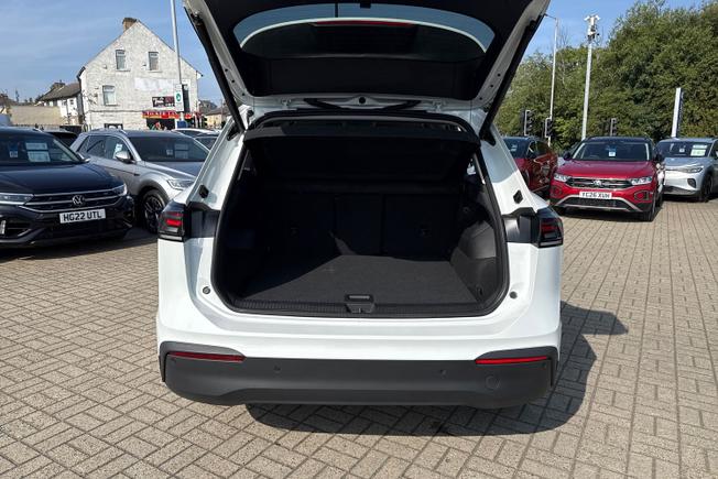 VOLKSWAGEN Tiguan Photo 12