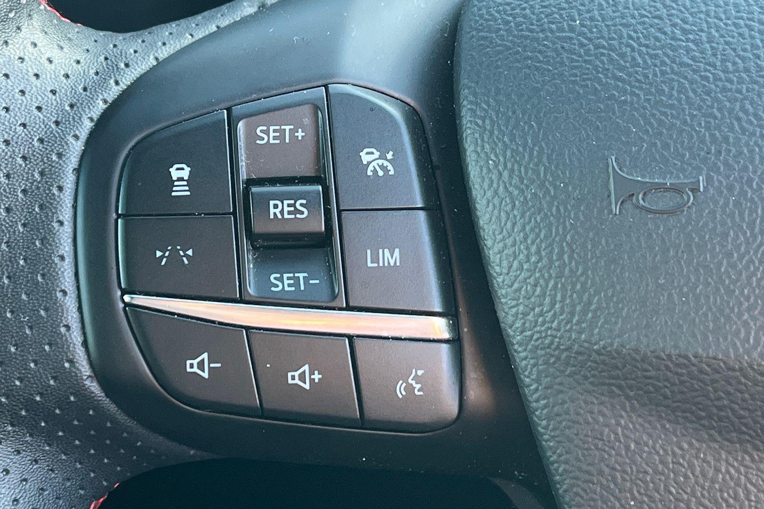 Ford Kuga Photo 37
