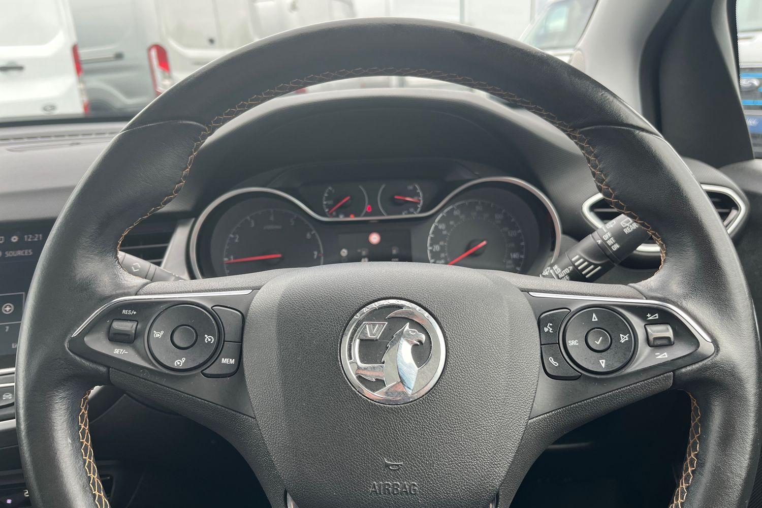 Vauxhall CROSSLAND X Photo 11