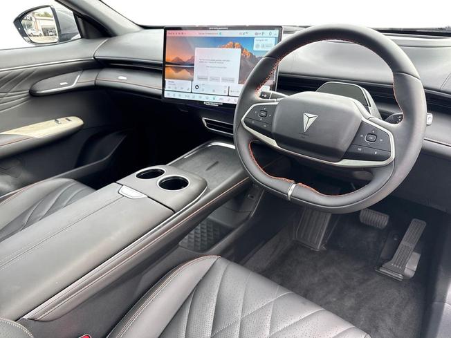 CHANGAN Deepal S07 Photo 6
