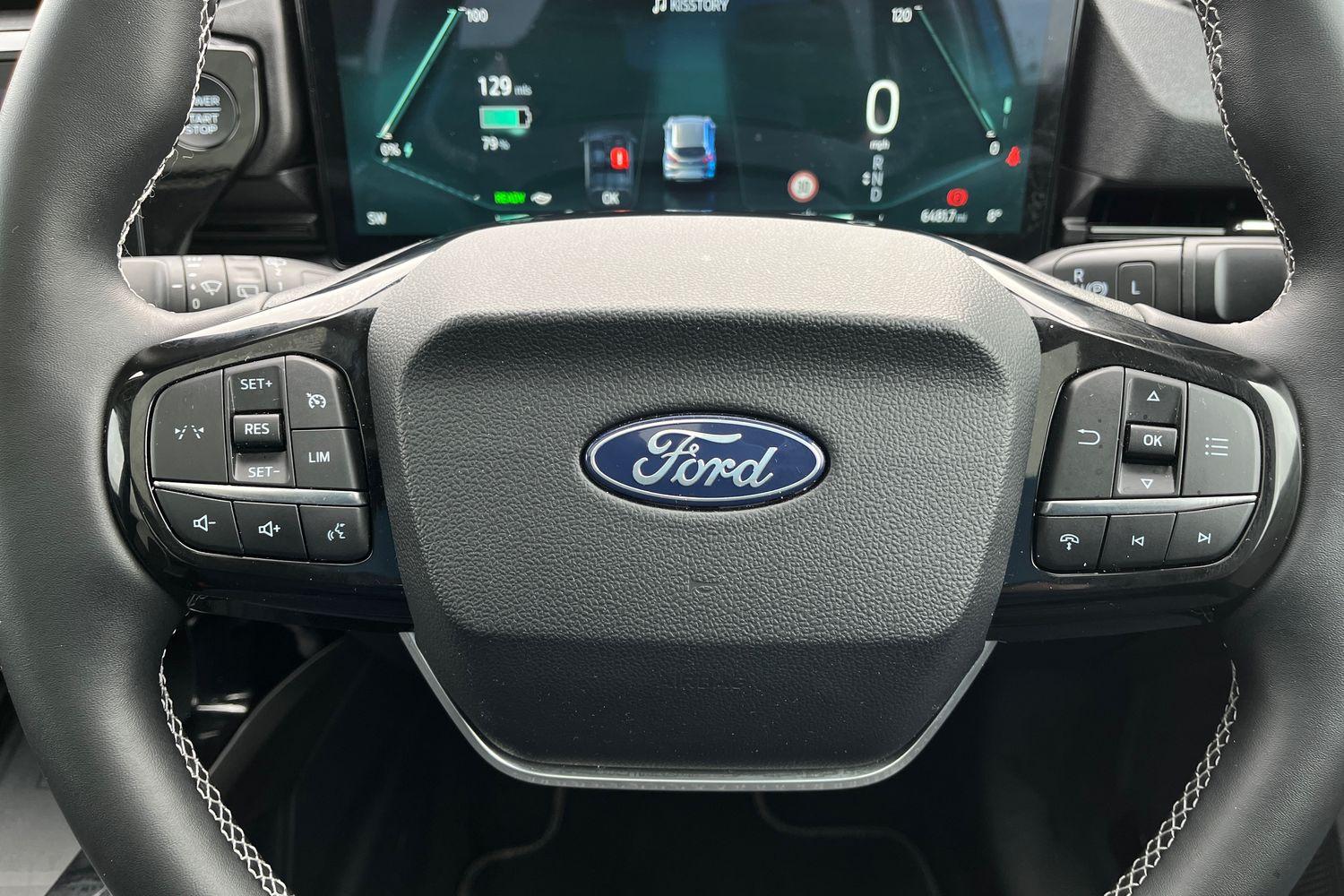Ford Puma Gen-E Photo 11
