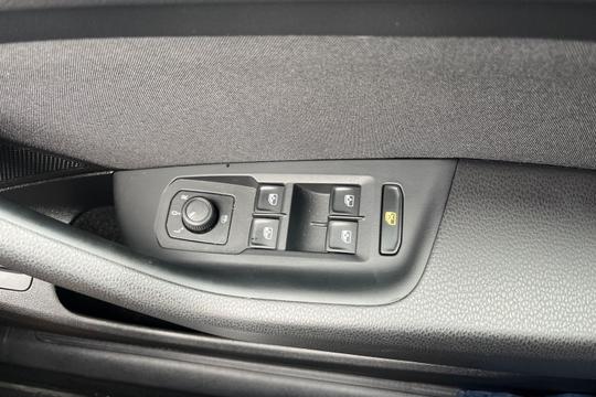 Volkswagen Passat Photo autoimg-7decb66eeb90f610a91a4a13e2ddae41a4314f10.jpg