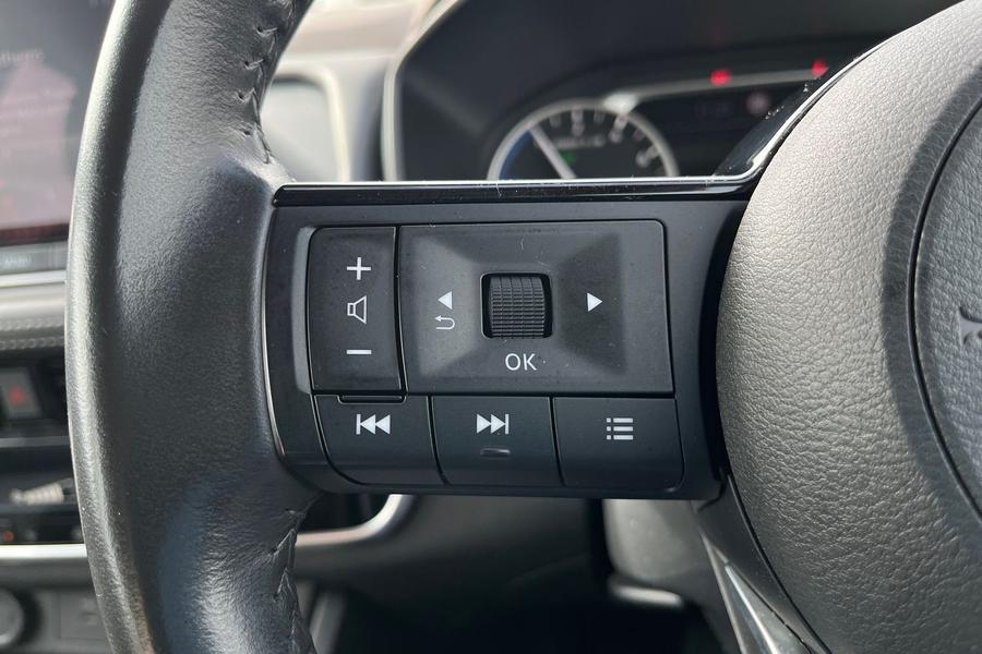 Nissan X-TRAIL Photo autoimg-7defca8ca6976b19e1a5ffb112e3161aea05d7f9.jpg