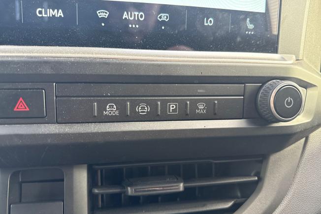 VOLKSWAGEN Transporter Photo 39