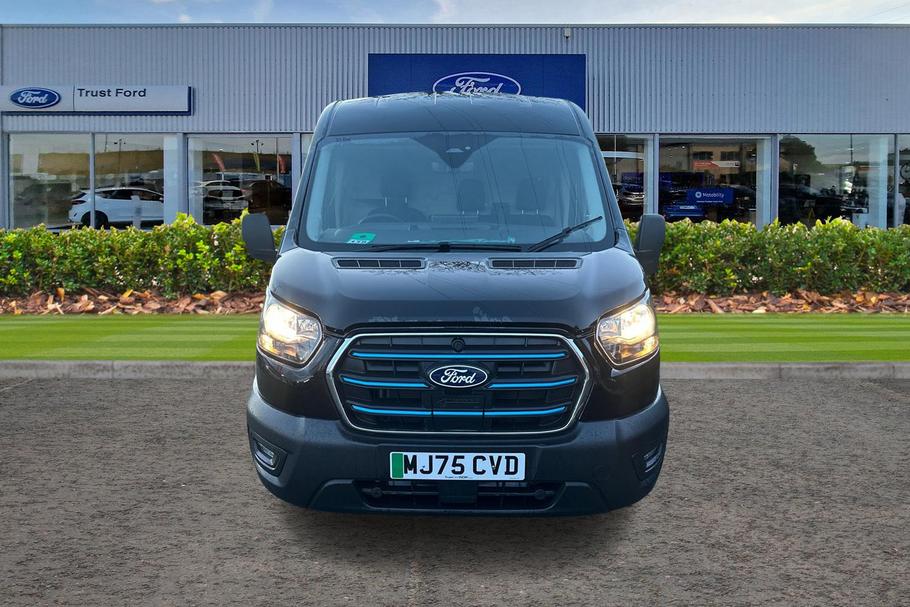 Used Ford E-TRANSIT 11