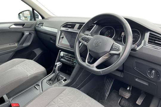 Volkswagen Tiguan Photo autoimg-7df831dc98b046cd351d4753898a14650fb7ab3f.jpg