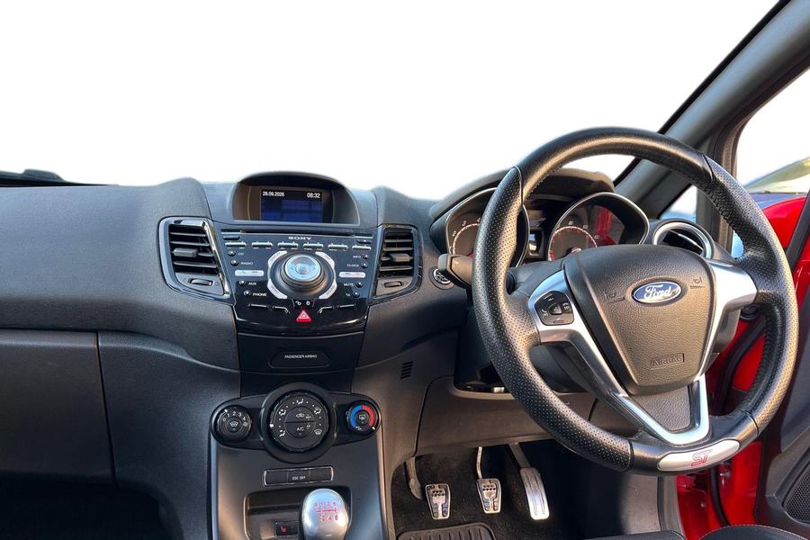 Ford FIESTA Photo autoimg-7df8d663ca4a784248875691cce97b526d5e1d51.jpg