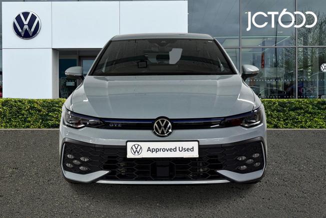 VOLKSWAGEN Golf Photo 8
