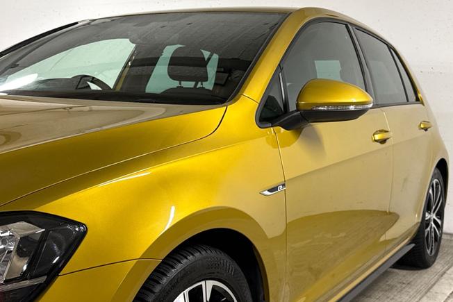 Volkswagen Golf Photo 40