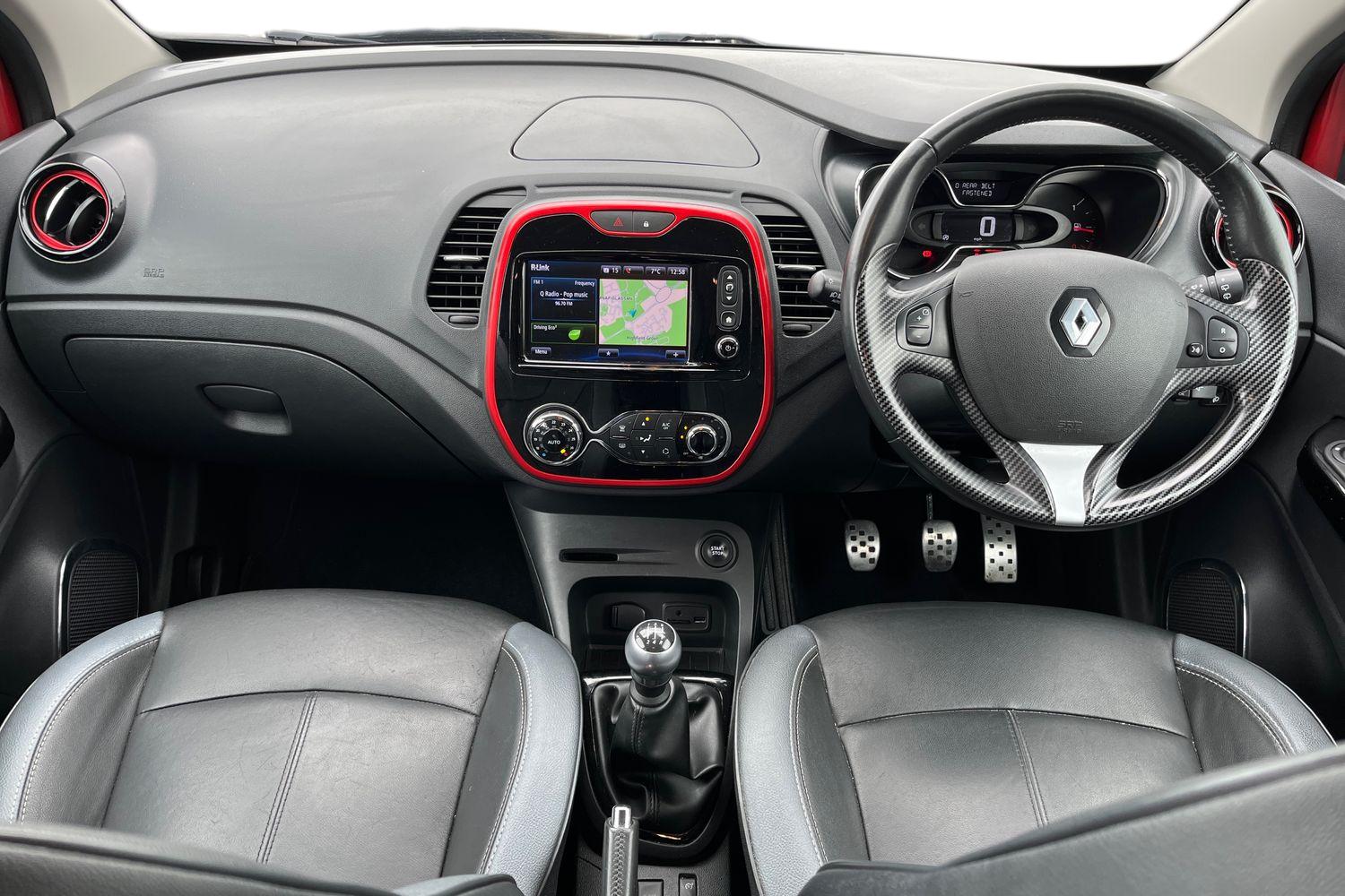 Renault CAPTUR Photo 9