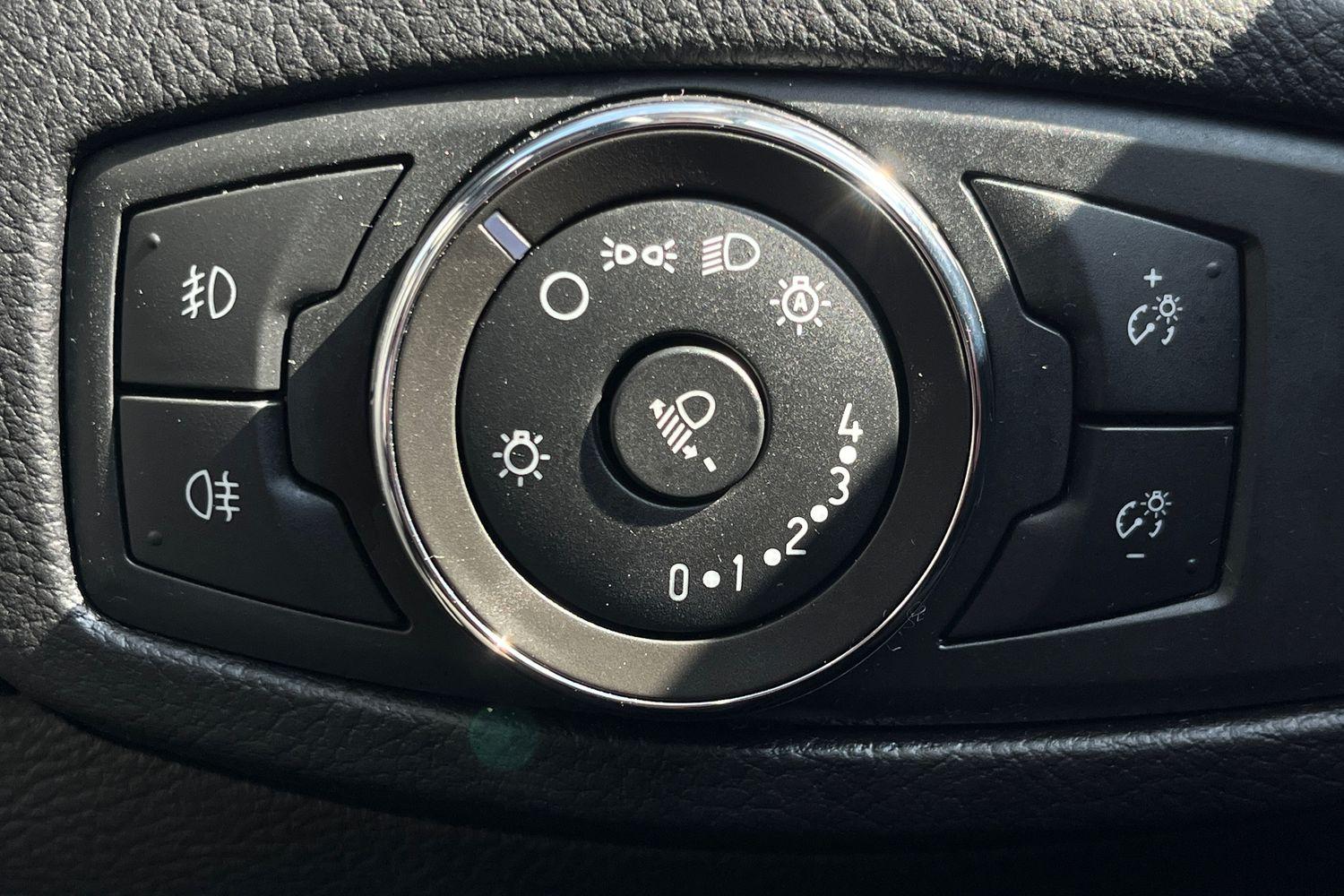 Ford Galaxy Photo 22