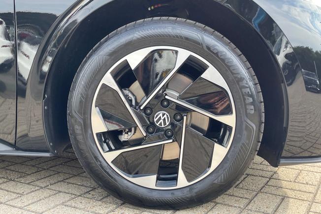 VOLKSWAGEN ID.3 Photo 5
