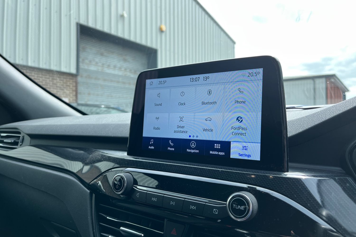 Ford KUGA Photo 35